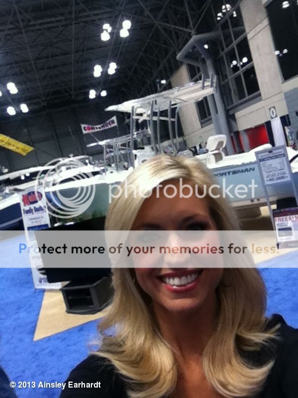 Ainsley Earhardt 11 - Page 51 - TvNewsCaps